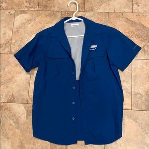 Columbia fishing shirt